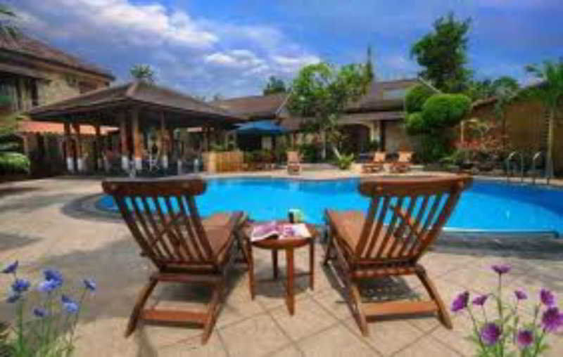 Ndalem Bantul Hotel Gandok Екстериор снимка