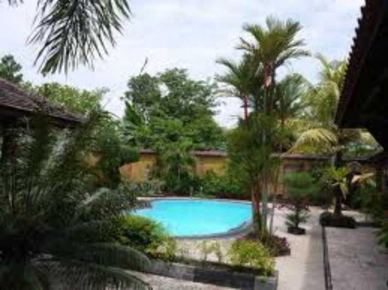 Ndalem Bantul Hotel Gandok Екстериор снимка