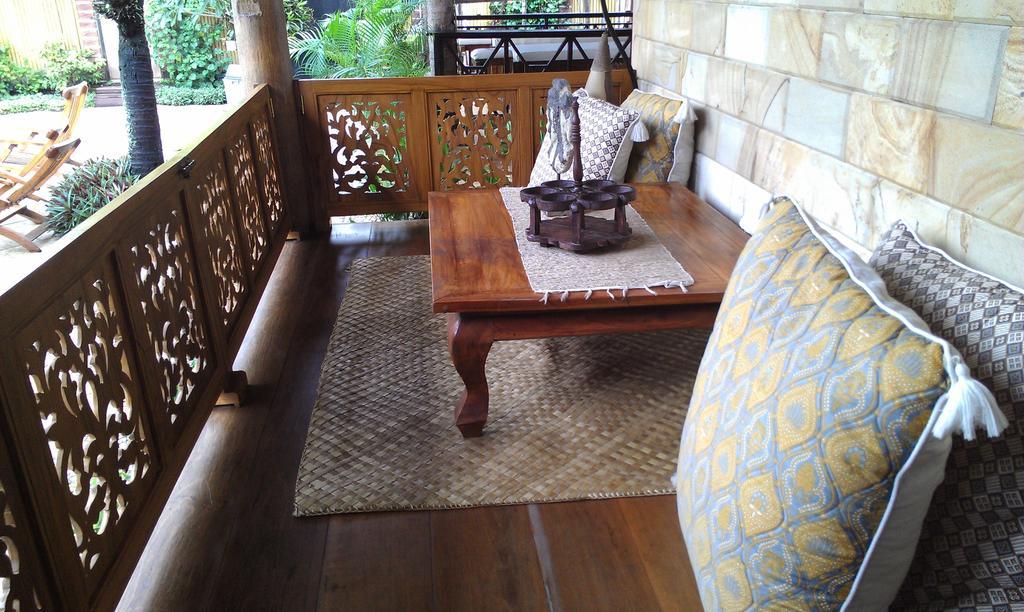 Ndalem Bantul Hotel Gandok Екстериор снимка